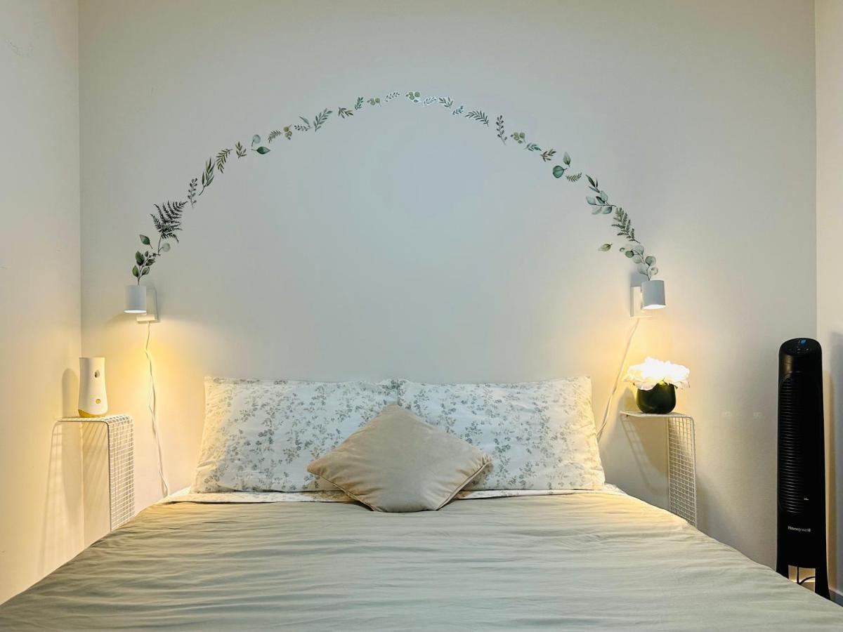 2Br 1.5Ba Full Kitchen Private Guest House - Free Parking - Central Location Vancouver Exterior foto